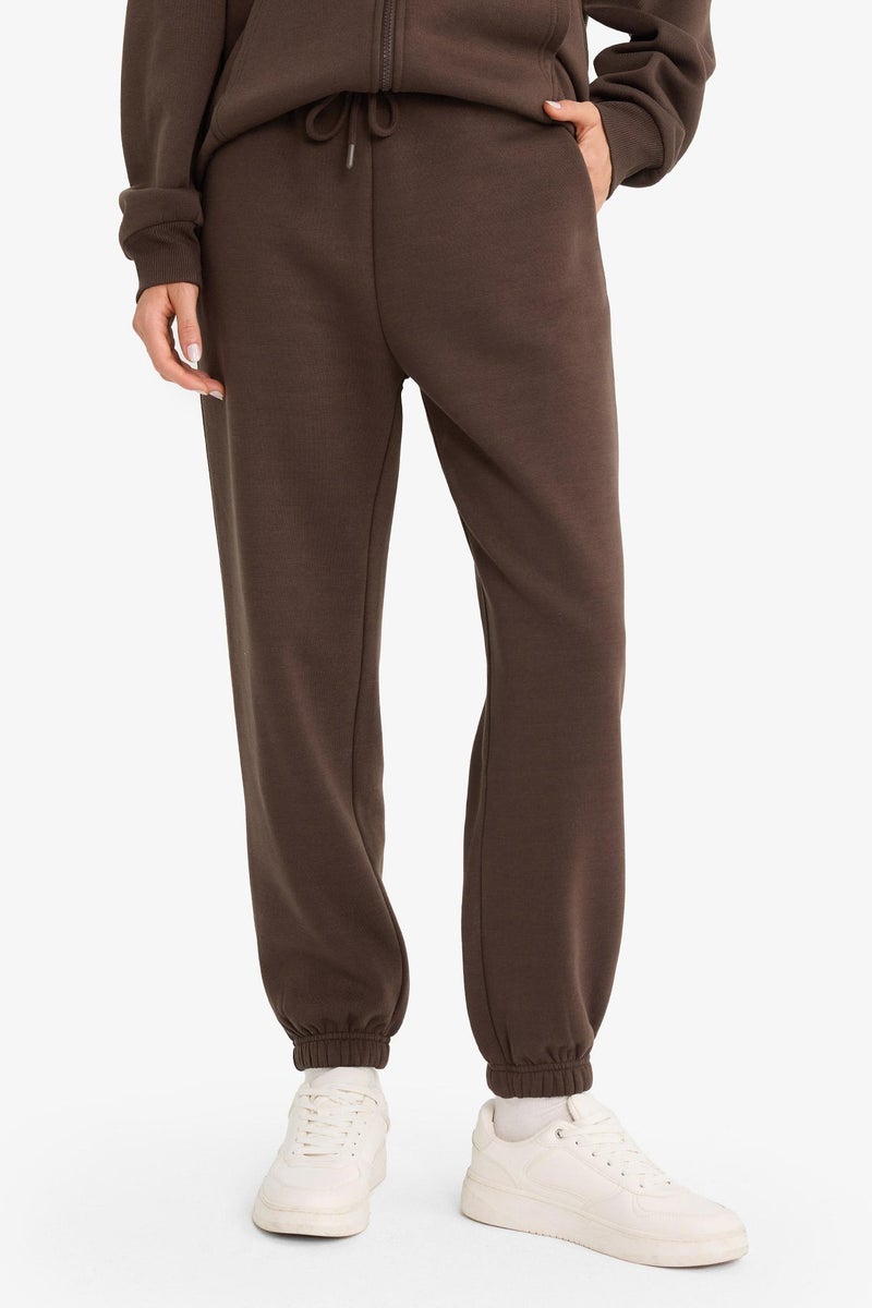 DeFacto Brown Woman Jogger Fit Elastic Banded Leg Thick Fabric Trousers Casual - Image 4